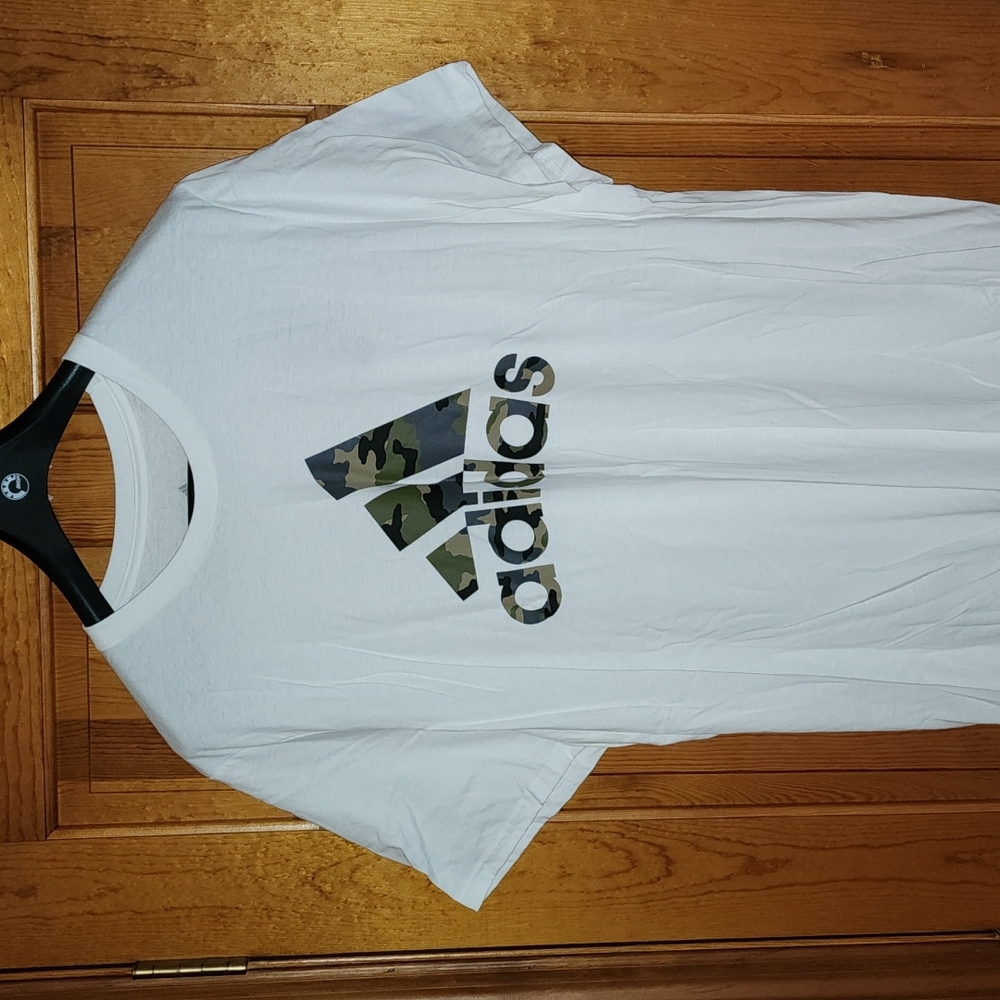 ADIDAS TEE SHIRT
